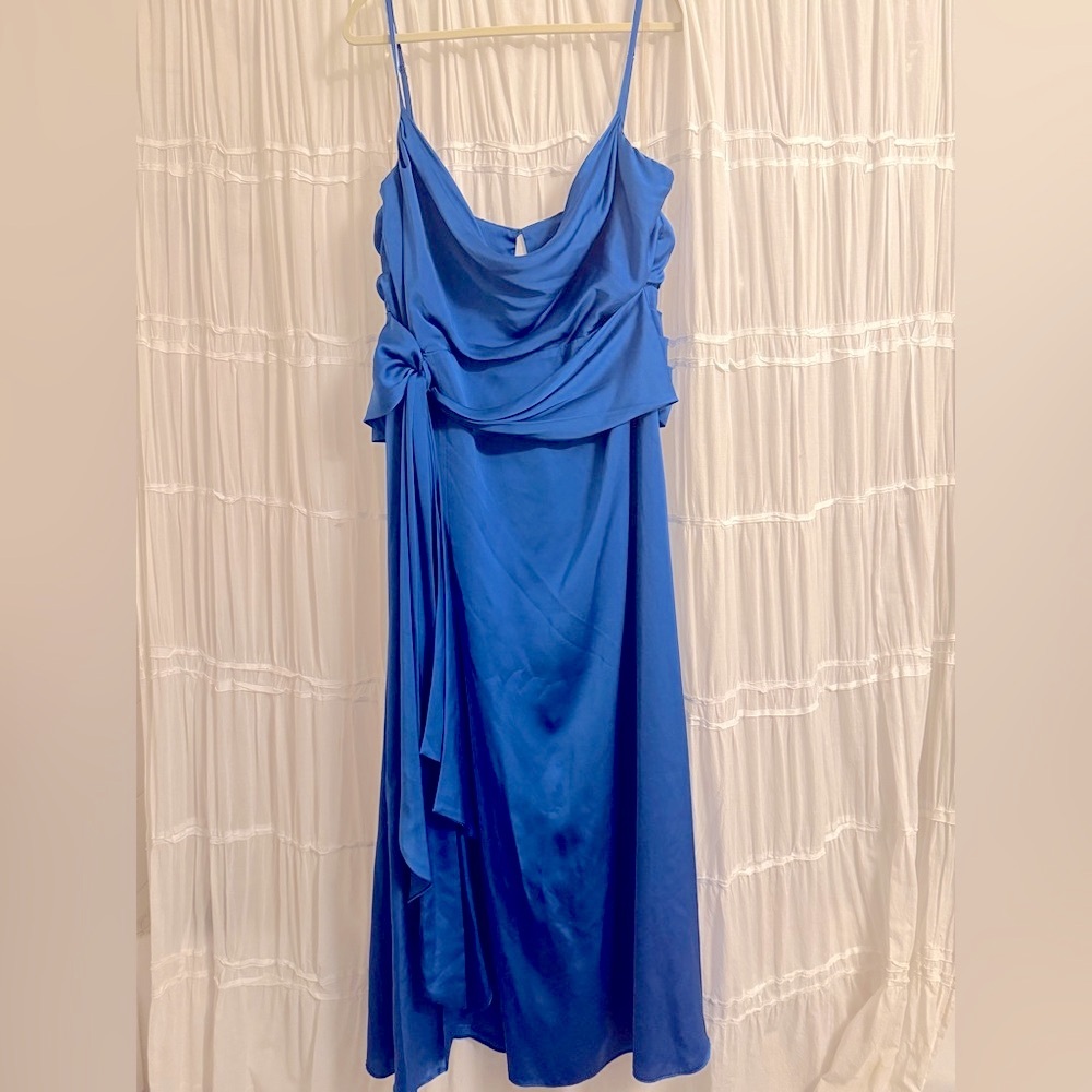 FAME AND PARTNERS The Anita Royal Blue Evening Gown - Picture 6 of 9